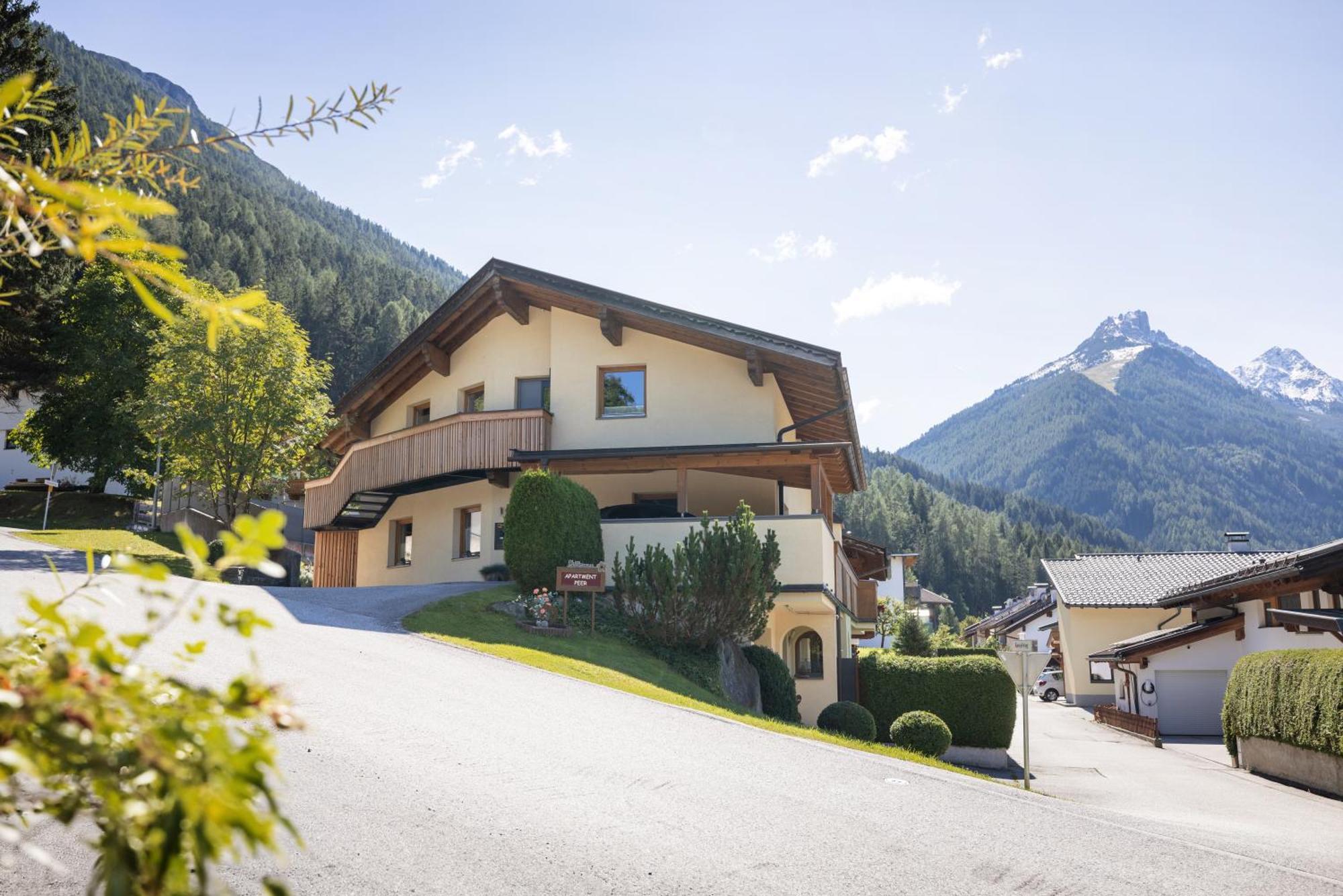 Apartment Peer Neustift im Stubaital Bagian luar foto